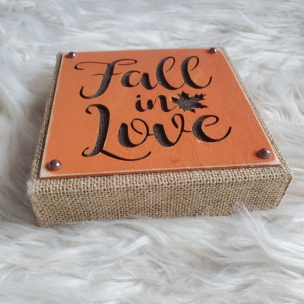 "Fall In Love" Festive Fall Home Decor - Picture 2 of 4
